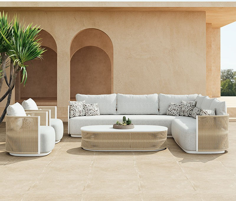 Salon de jardin Ripple Écru en situation – Sartoretti Design